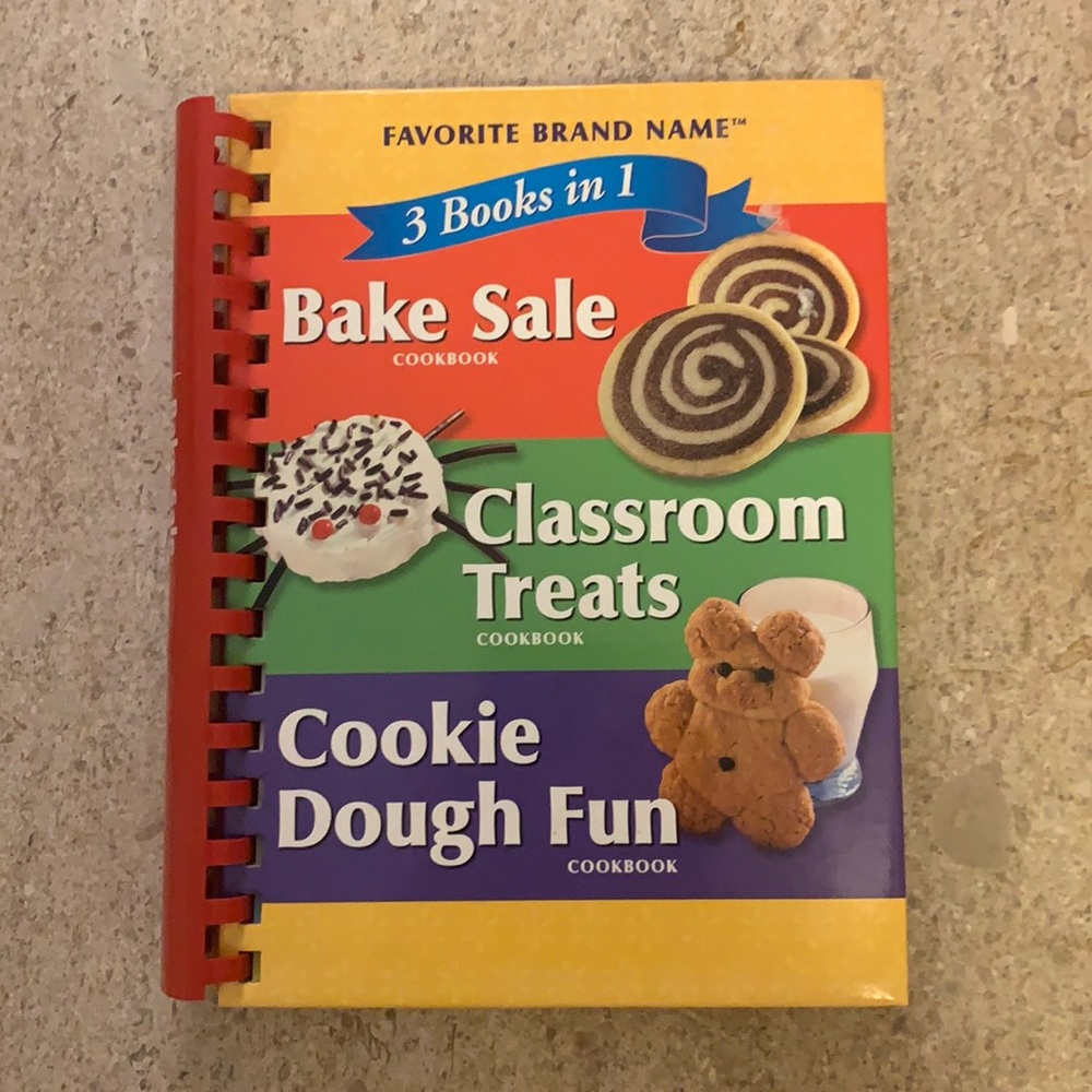 Favorite Brand Name 3 Books in 1 Cookbook